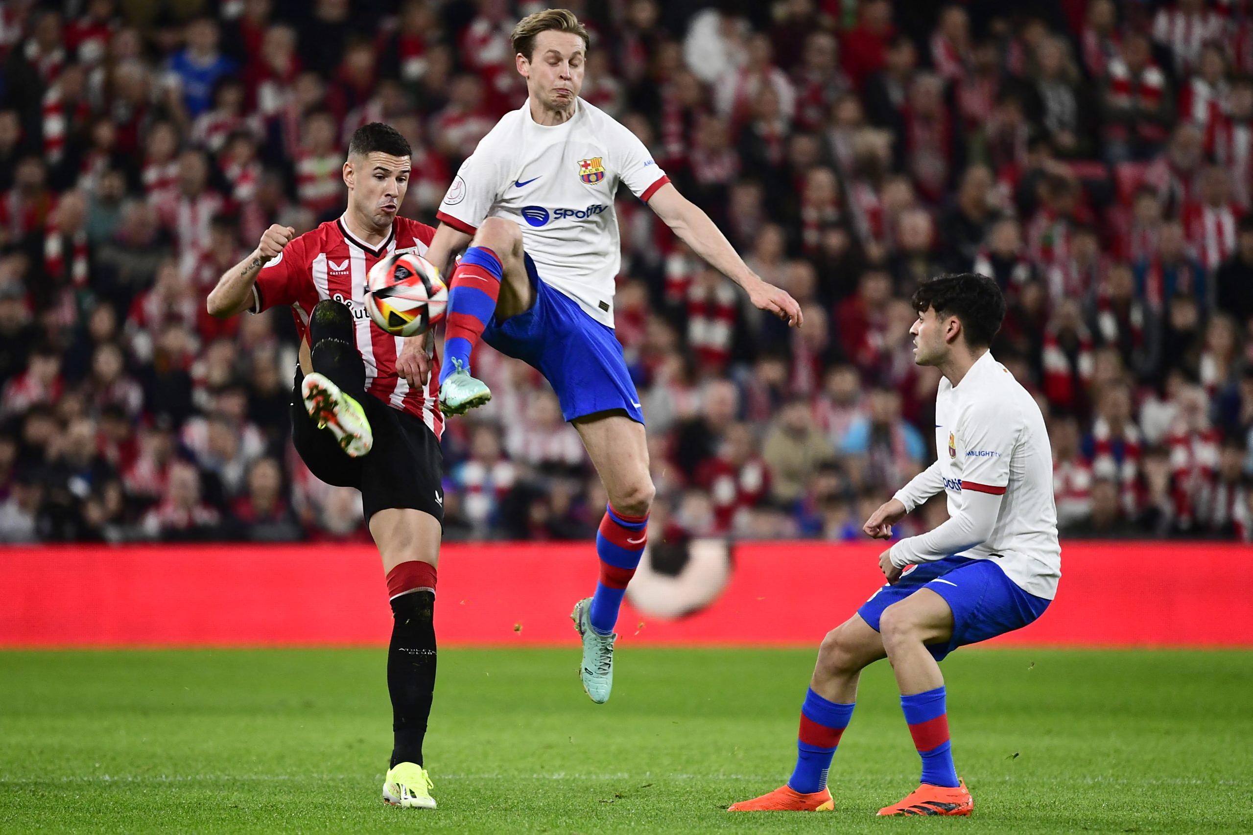 国际比赛日埃因霍温调整名单以备欧冠；回应争议环节打磨；目标明确；医务组通报恢复的简单介绍-爱游戏