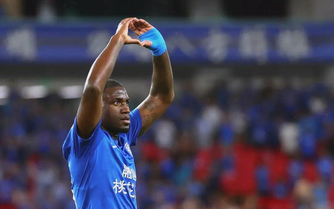 关于转折点武汉三镇调整名单，欧冠国际比赛日攻防权衡，引发热议，纪律约束更严格的信息-爱游戏